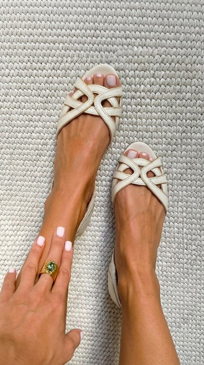 Bella | Sandalias trenzadas en tono crema