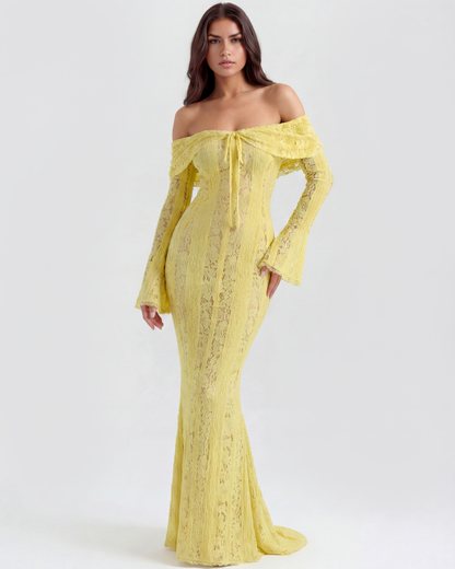 Sorella | Vestido largo de encaje con mangas acampanadas en Amarillo