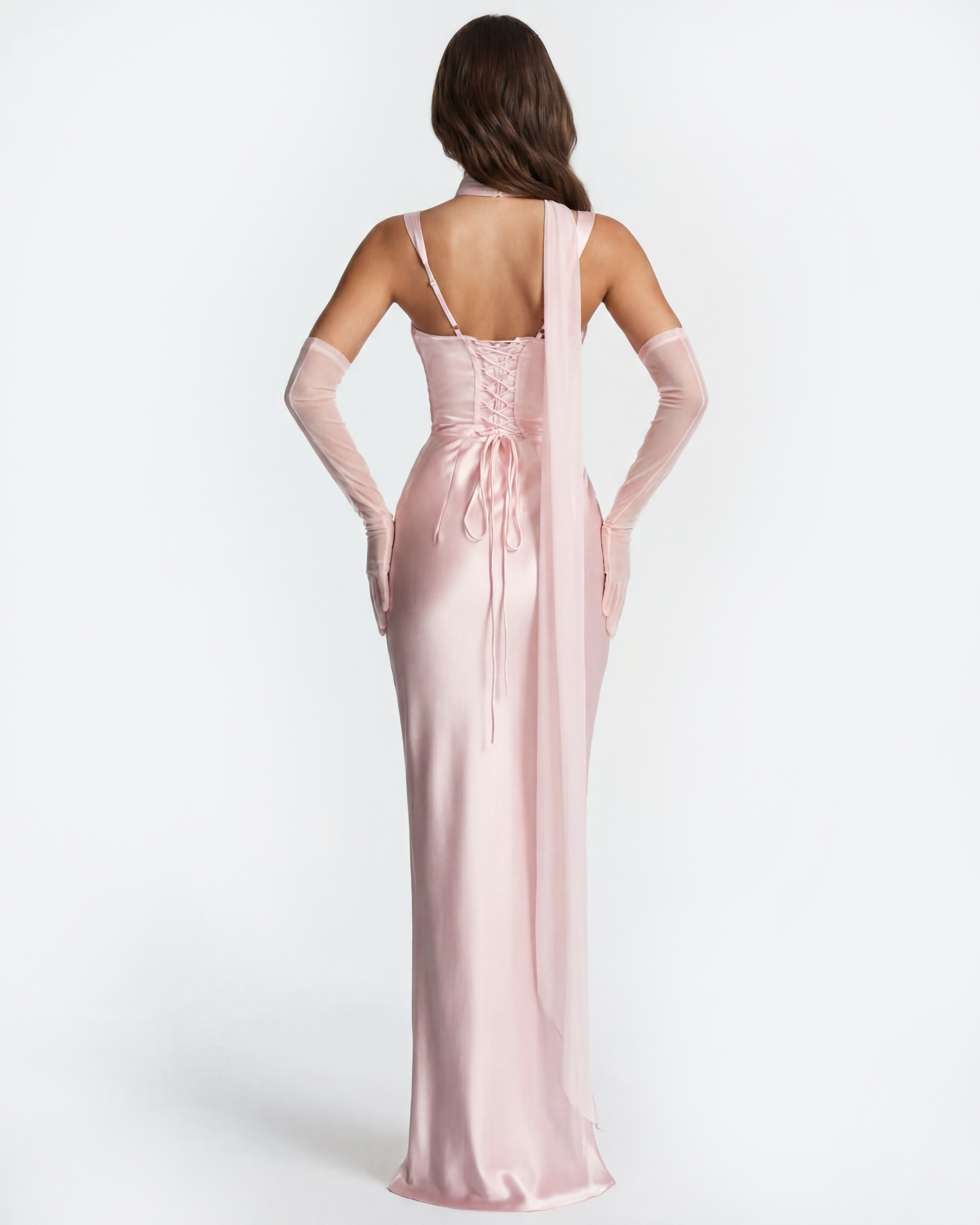Serafina | Vestido largo satinado con escote cuadrado
