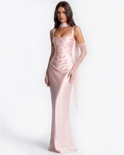 Serafina | Vestido largo satinado con escote cuadrado en Rosa