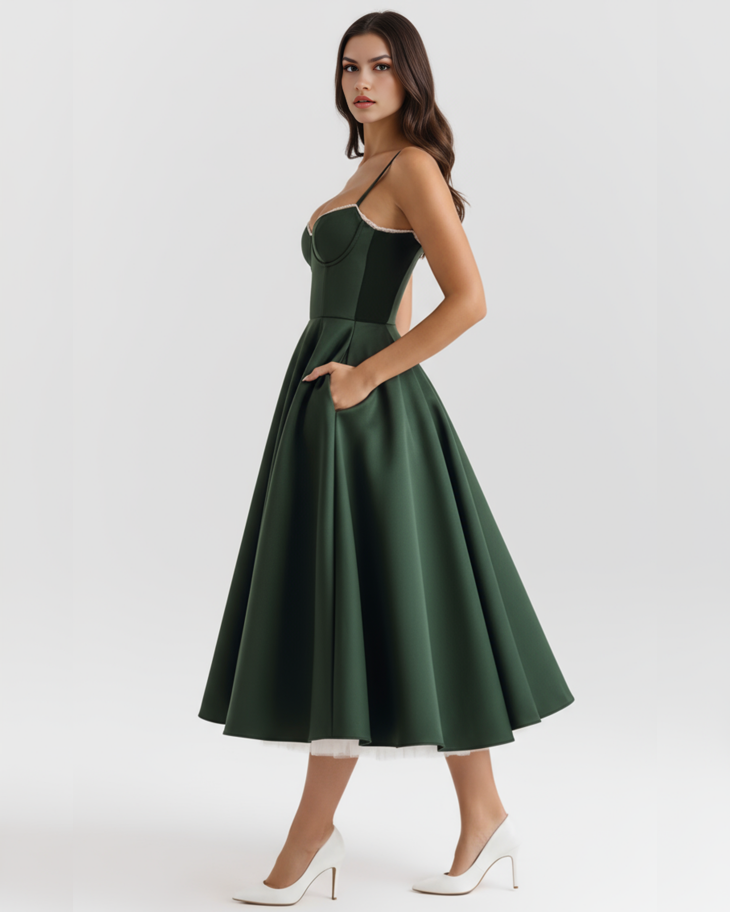 Cressida | Vestido midi con corsé y falda de tul en Azul