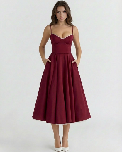 Cressida | Vestido midi con corsé y falda de tul en Burdeos