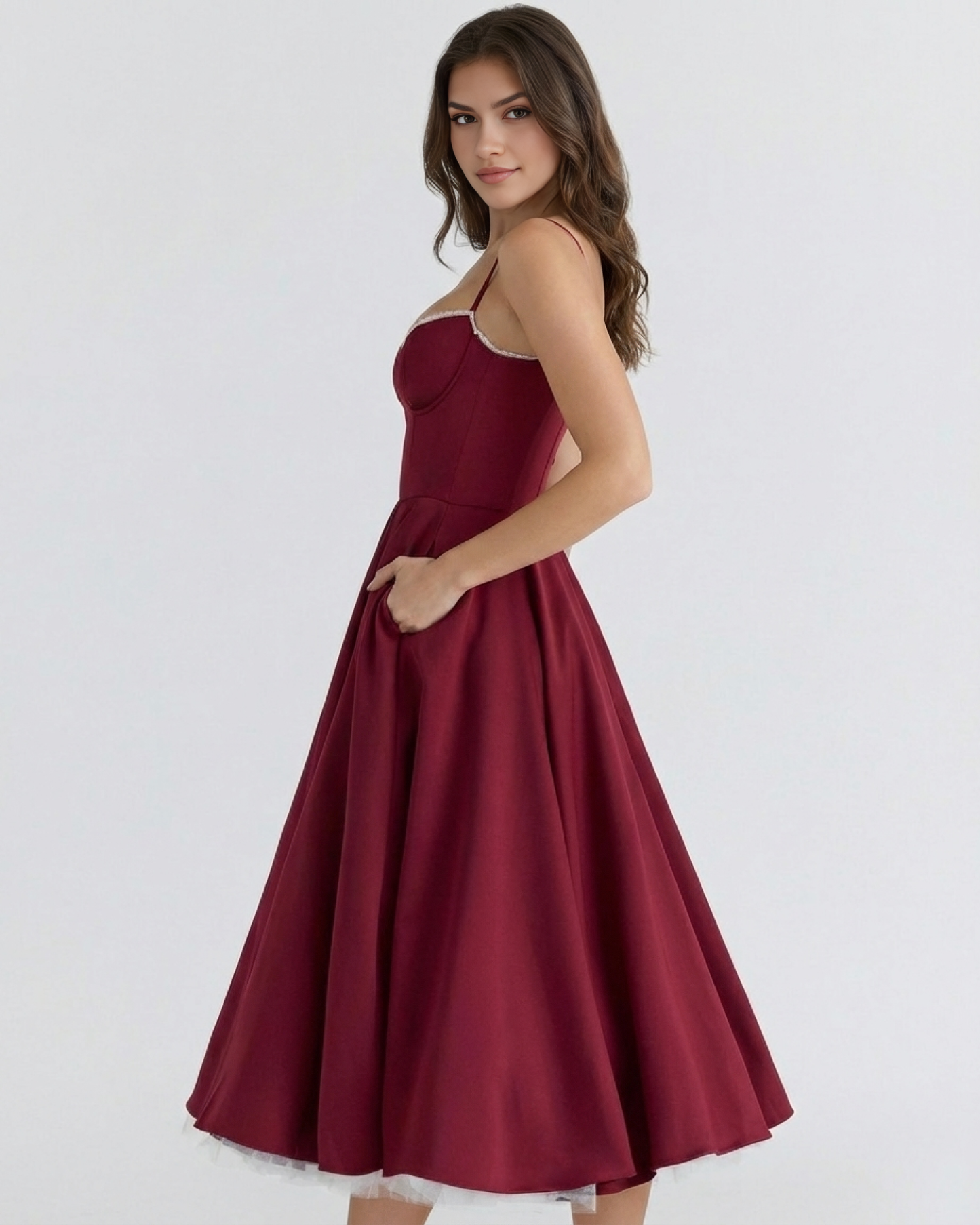 Cressida | Vestido midi con corsé y falda de tul en Burdeos