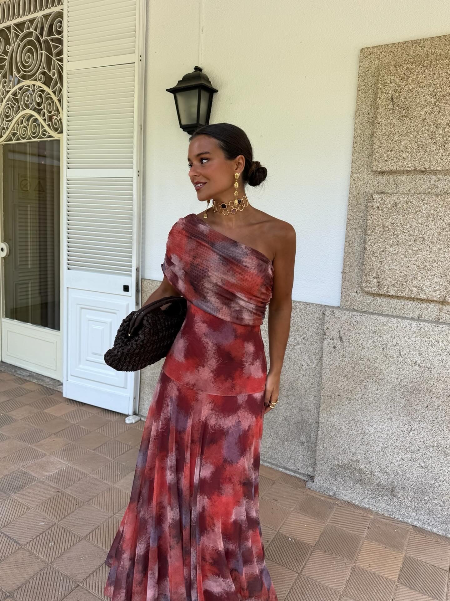 Flora | Vestido largo de hombro caído con estampado acuarela