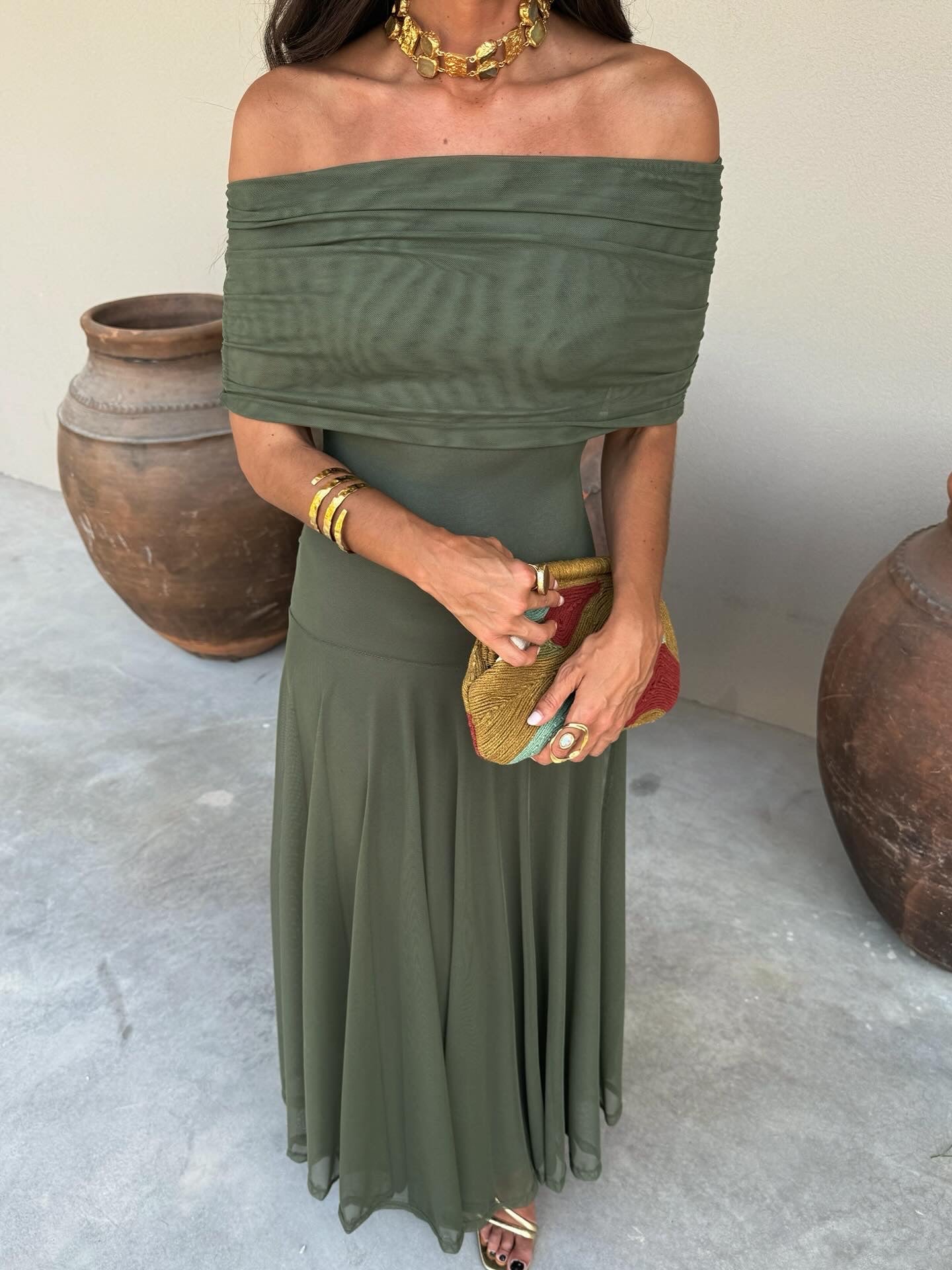 Calíope | Vestido largo verde de caída elegante en Verde