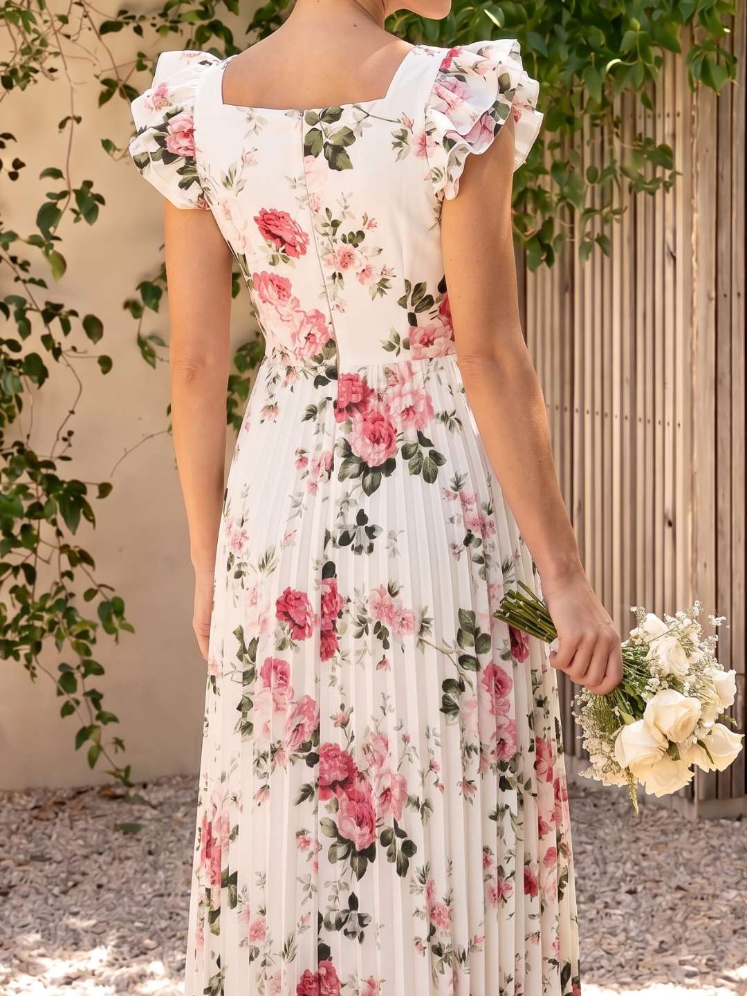 Rosalía | Vestido midi floral plisado con volantes