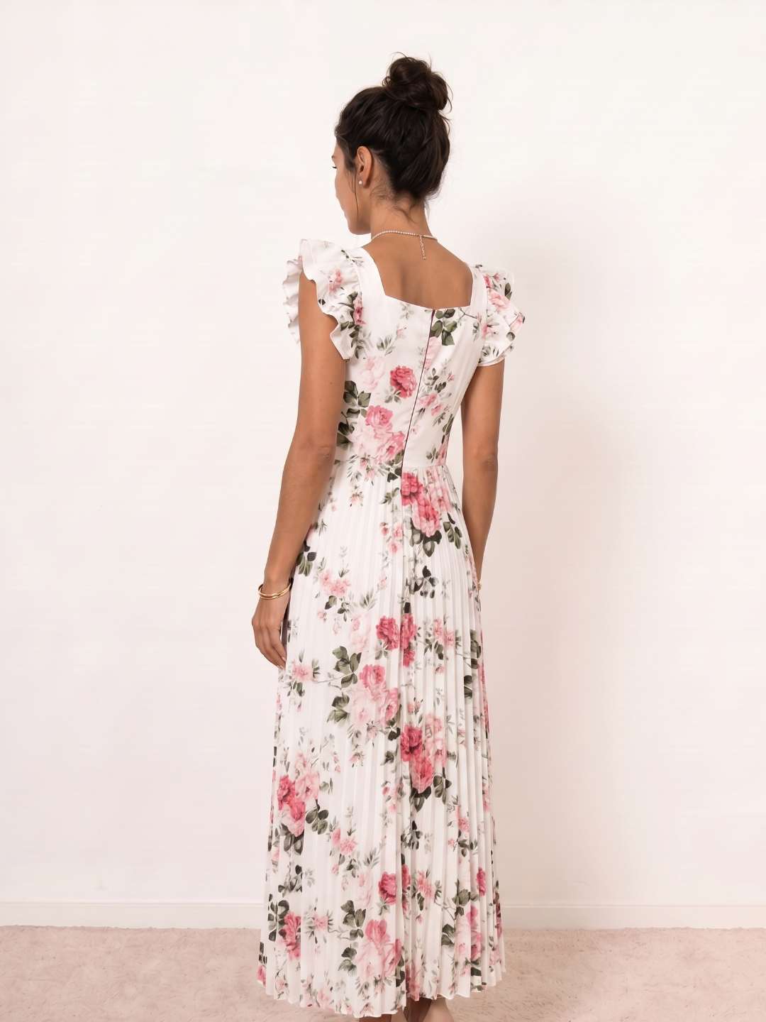 Rosalía | Vestido midi floral plisado con volantes