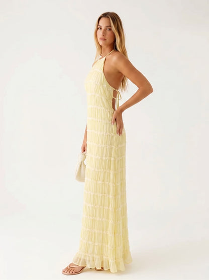 Angela | Vestido largo halter con textura plisada