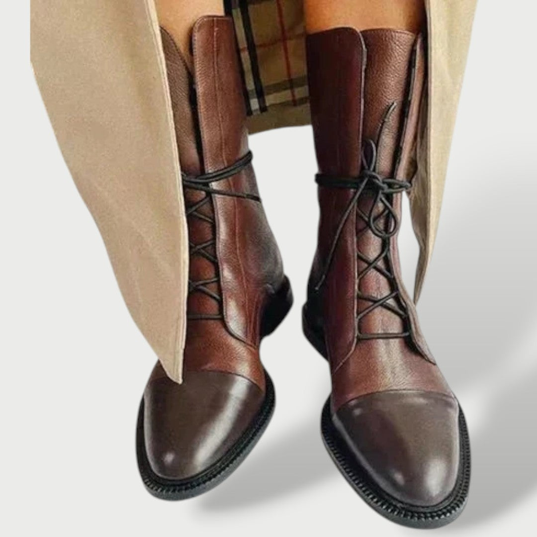 Roma | Botas de cuero con cordones y caña media