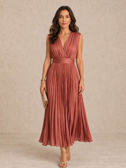 Aurelia | Vestido midi plisado con escote en V