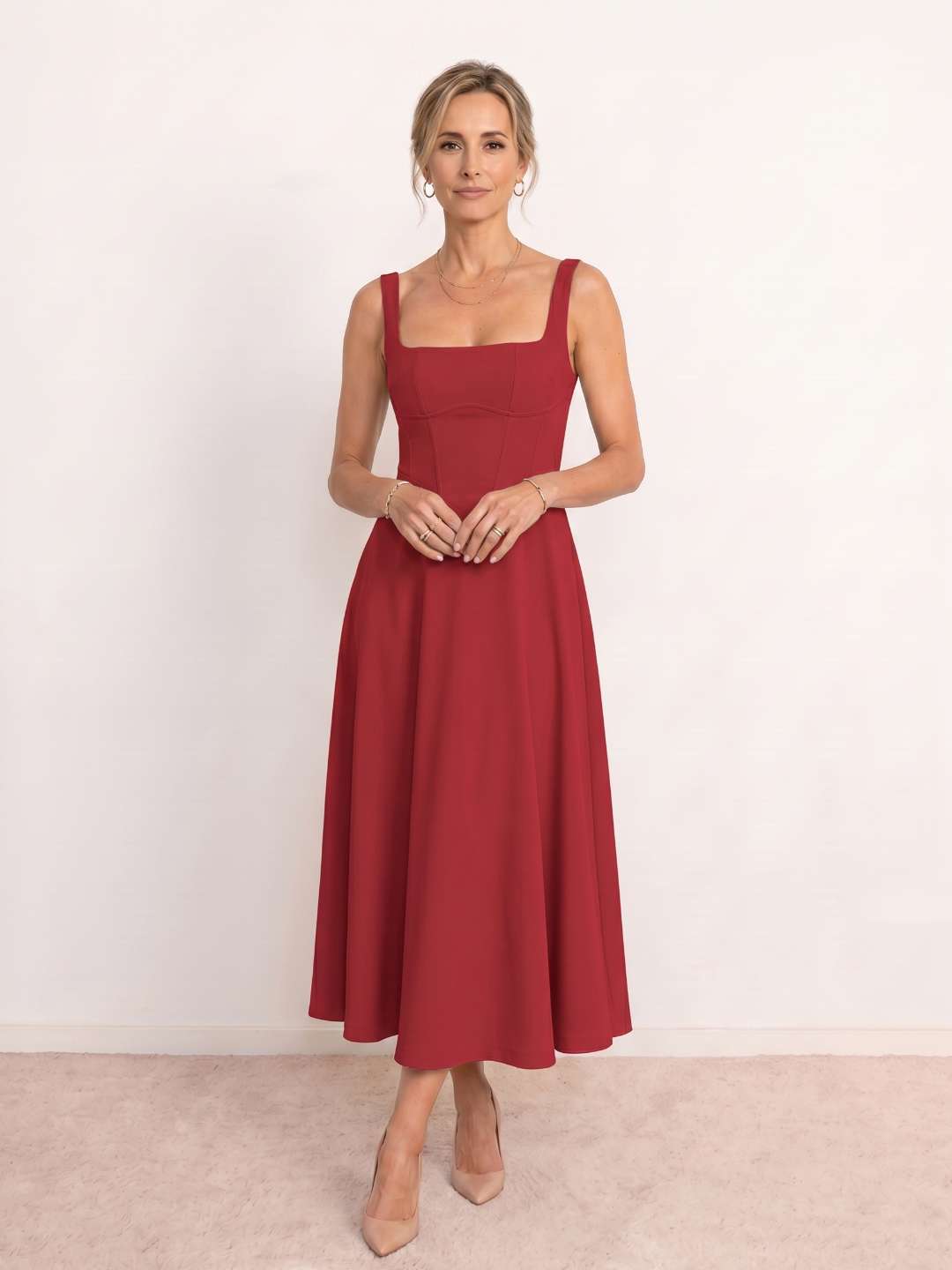 Scarlett | Vestido midi con escote cuadrado