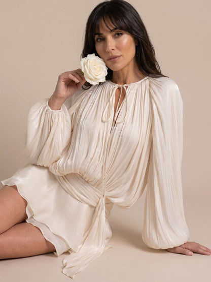 Giovanna | Vestido corto fluido con mangas amplias