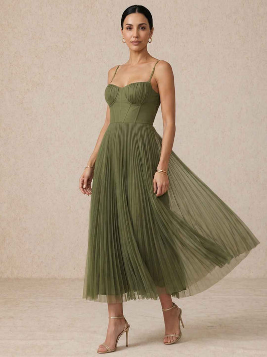 Isadora | Vestido midi plisado con cuerpo corsé