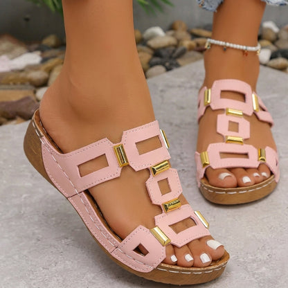 Esmeralda | Sandalias verdes con apliques dorados