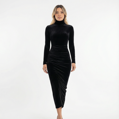 Nera | Vestido ajustado de terciopelo negro