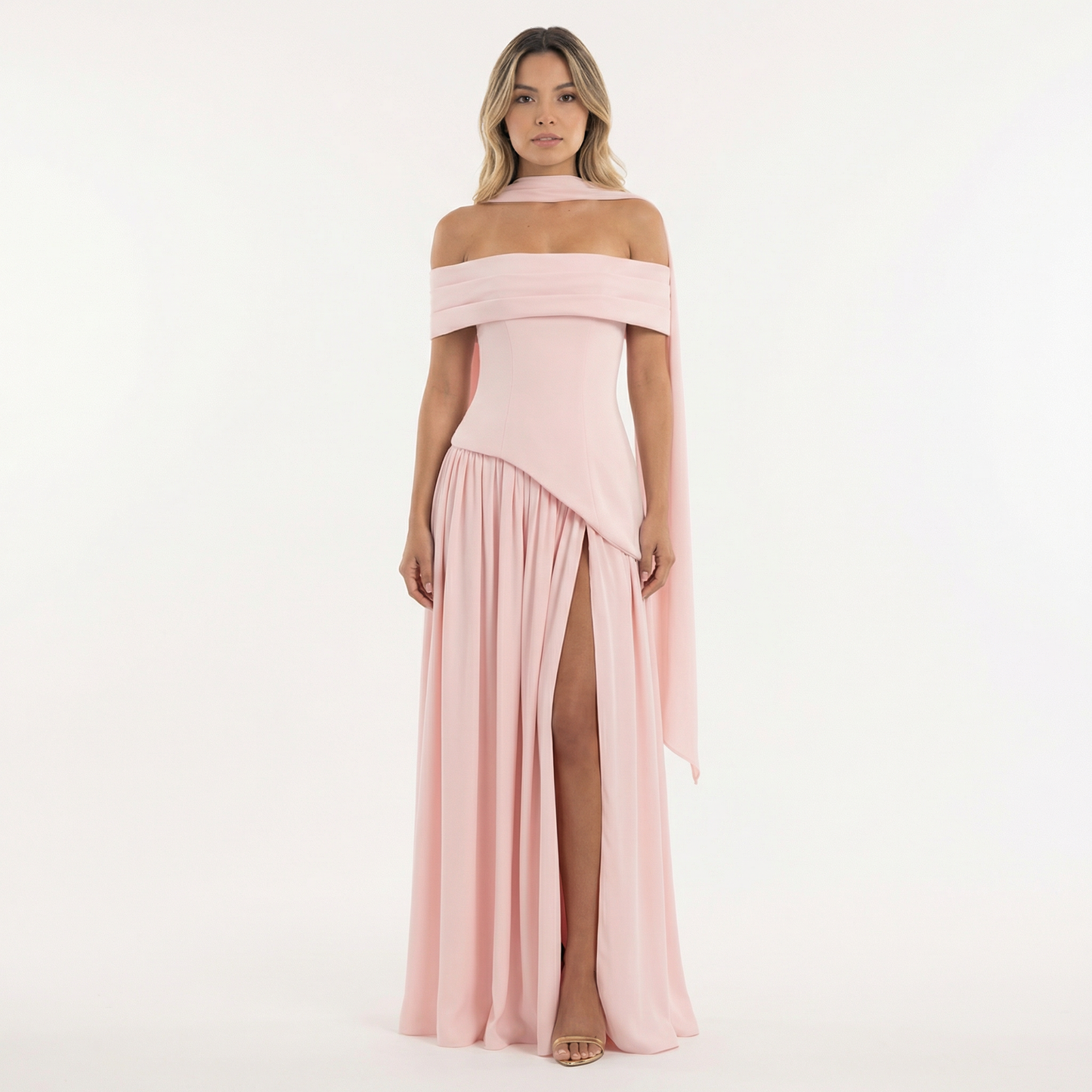 Amara | Vestido largo asimétrico con abertura