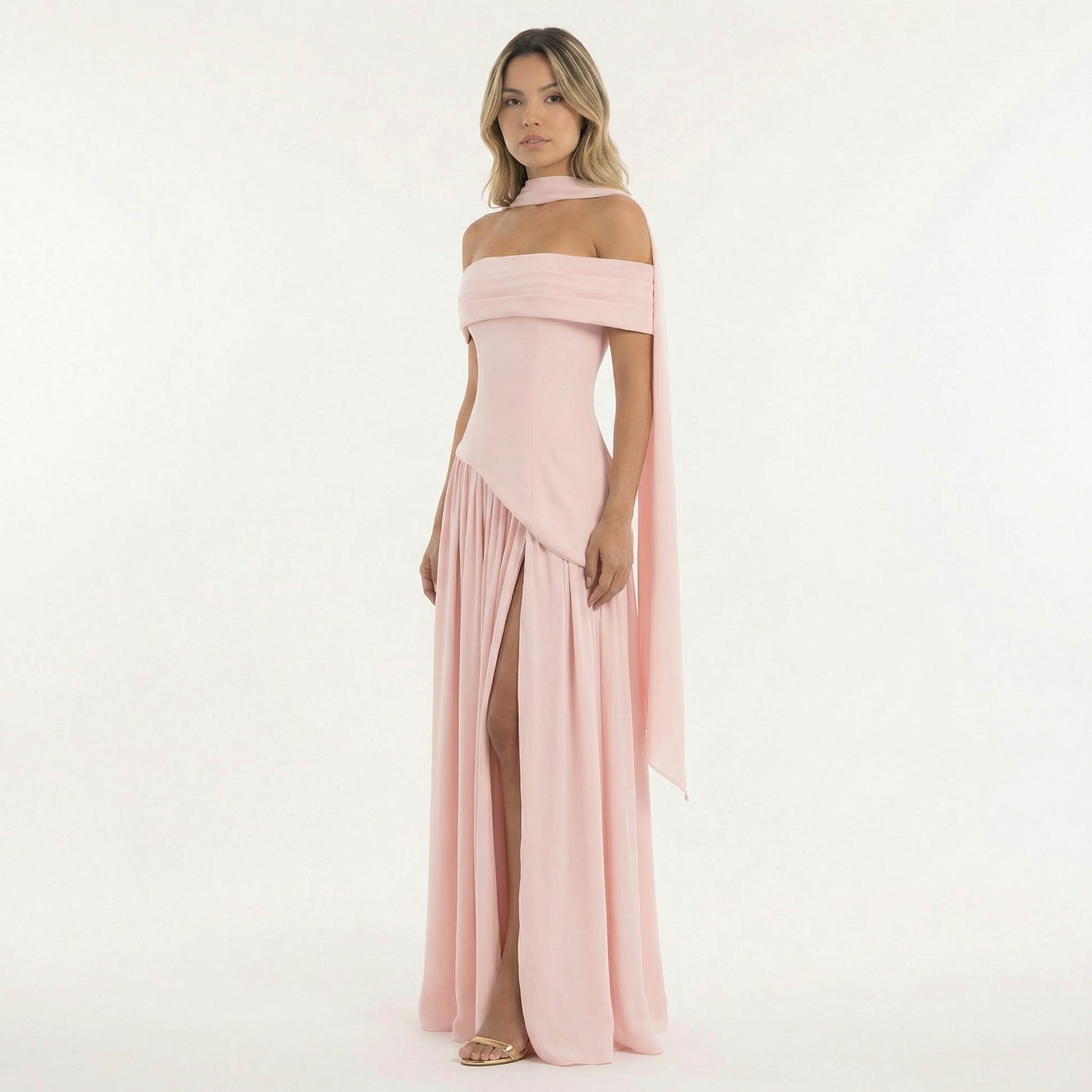 Amara | Vestido largo asimétrico con abertura