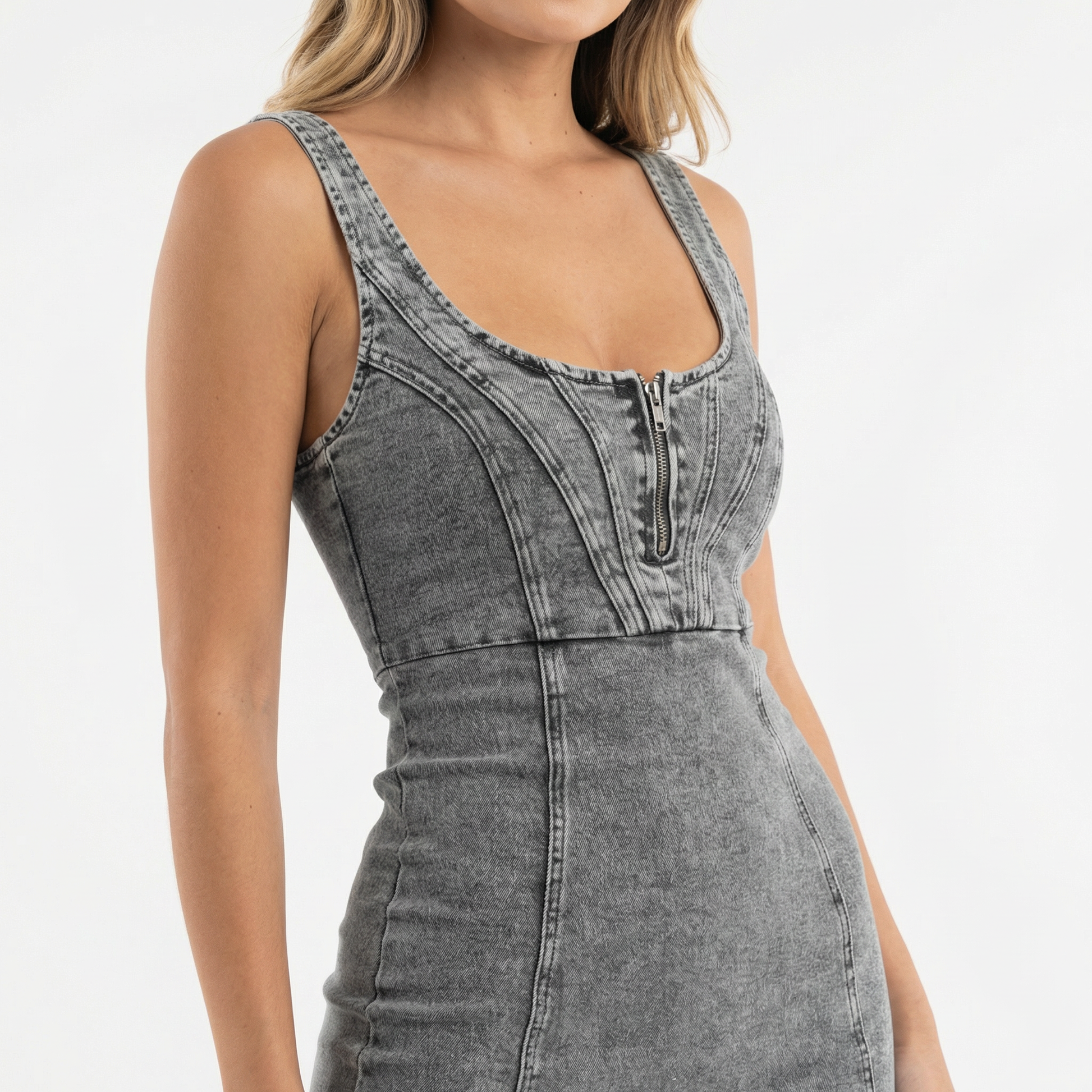 Dafne | Vestido de mezclilla con tirantes ajustables
