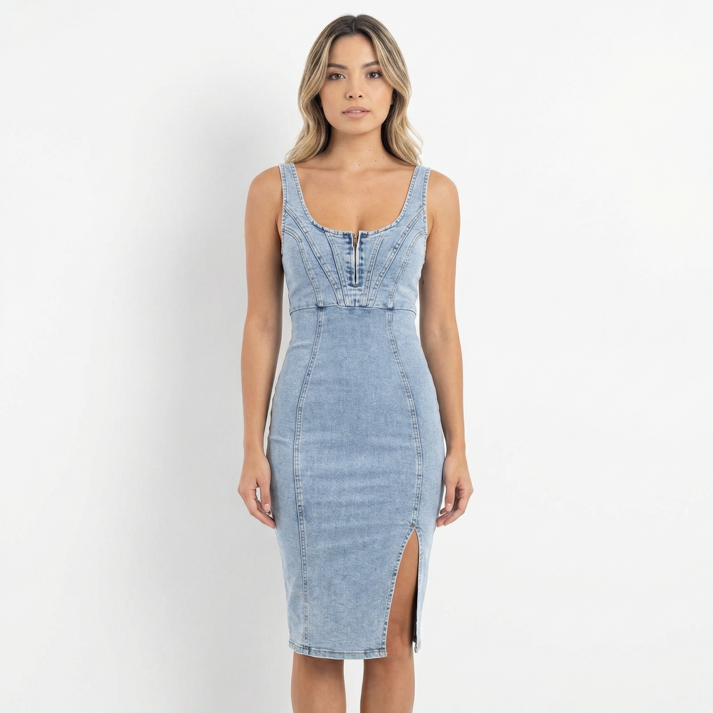 Dafne | Vestido de mezclilla con tirantes ajustables