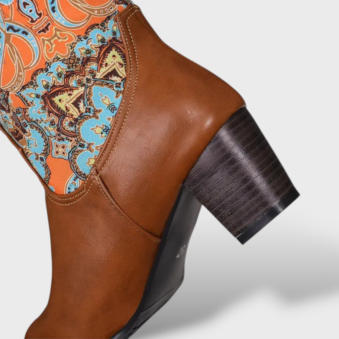 Fiore | Botas altas florales con tacón cuadrado