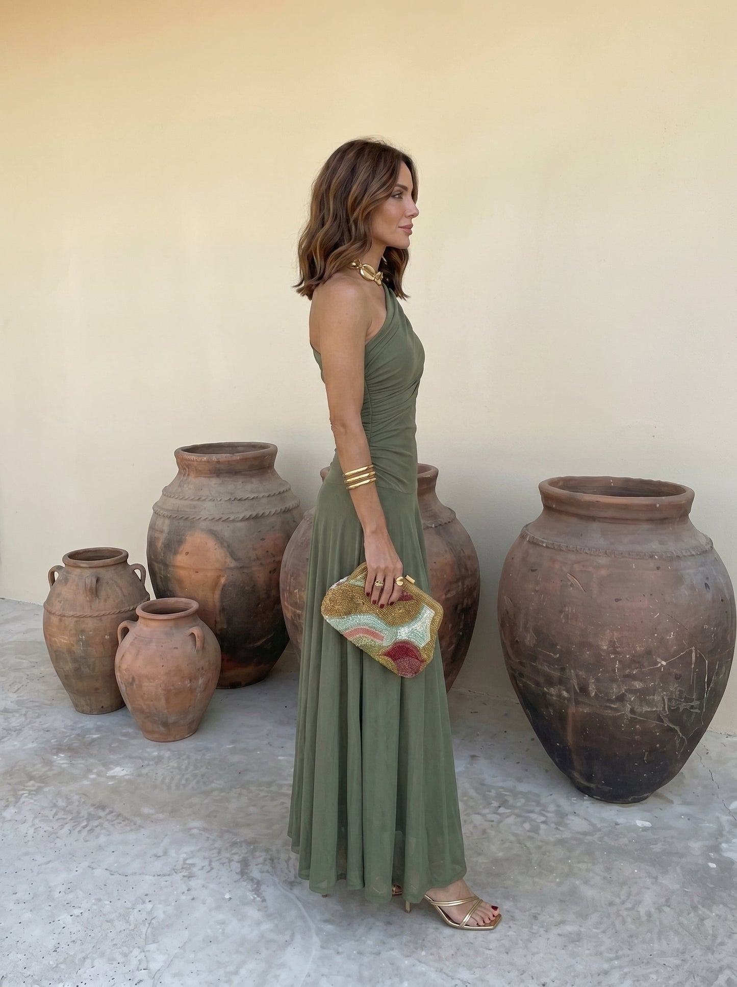 Calíope | Vestido largo verde de caída elegante en Verde