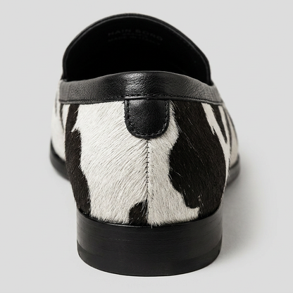 Elio | Mocasines negros de líneas modernas