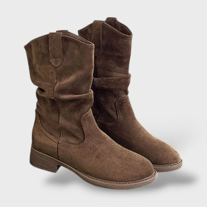 Camelia | Botas cowboy de antelina con tacón grueso
